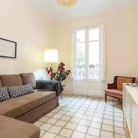 Cal Mateu 11 huéspedes Sagrada Família Apartamento Barcelona Exterior foto