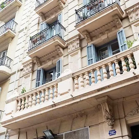 Cal Mateu 11 huéspedes Sagrada Família Apartamento Barcelona Exterior foto
